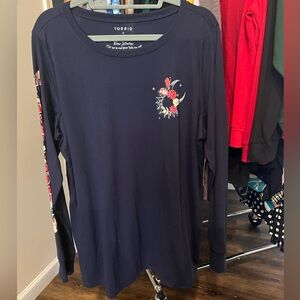 Torrid Black Graphic Tee with White Text